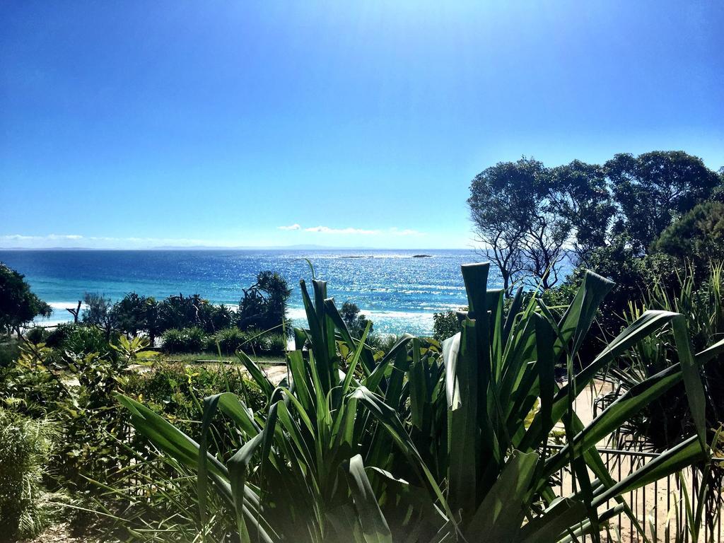 بوينت لوكاوت Stradbroke Island Beach Hotel المظهر الخارجي الصورة