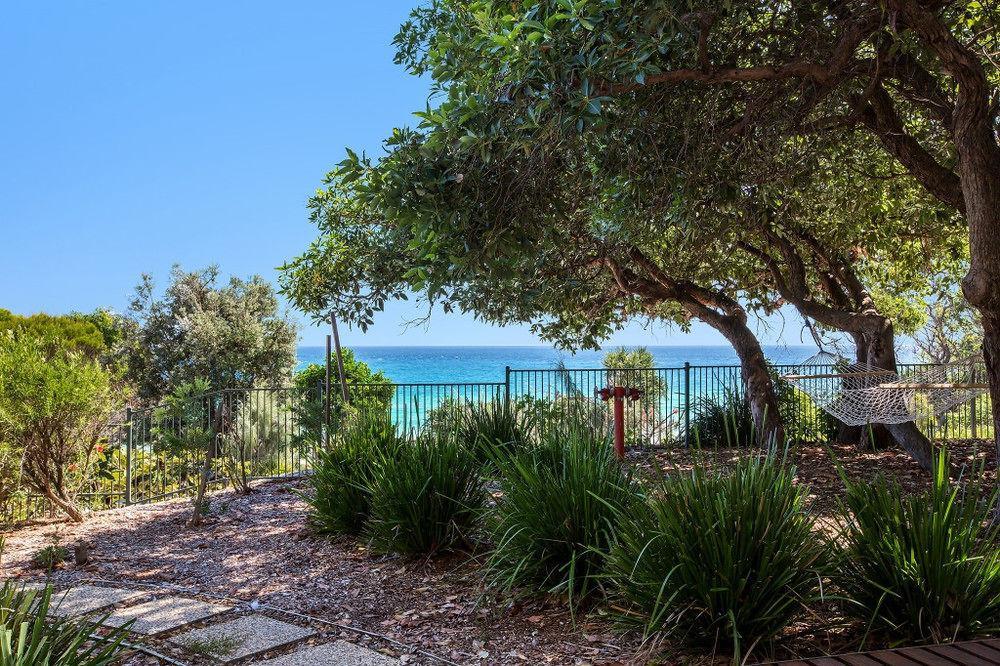 بوينت لوكاوت Stradbroke Island Beach Hotel المظهر الخارجي الصورة